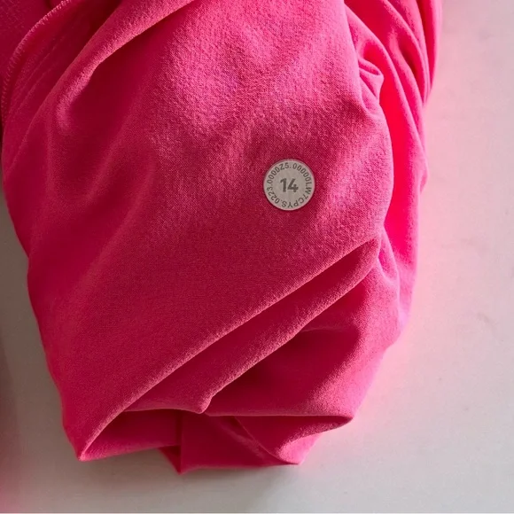 lululemon license to train 4” - Picture 12 of 15